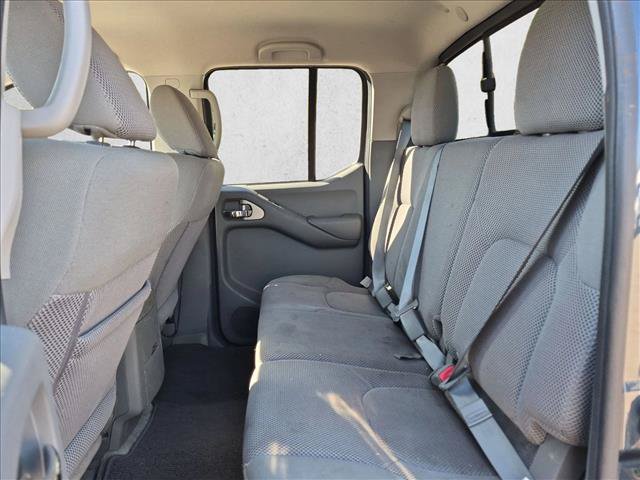 Used 2017 Nissan Frontier SV w/ SV Value Truck Package RWD image 15