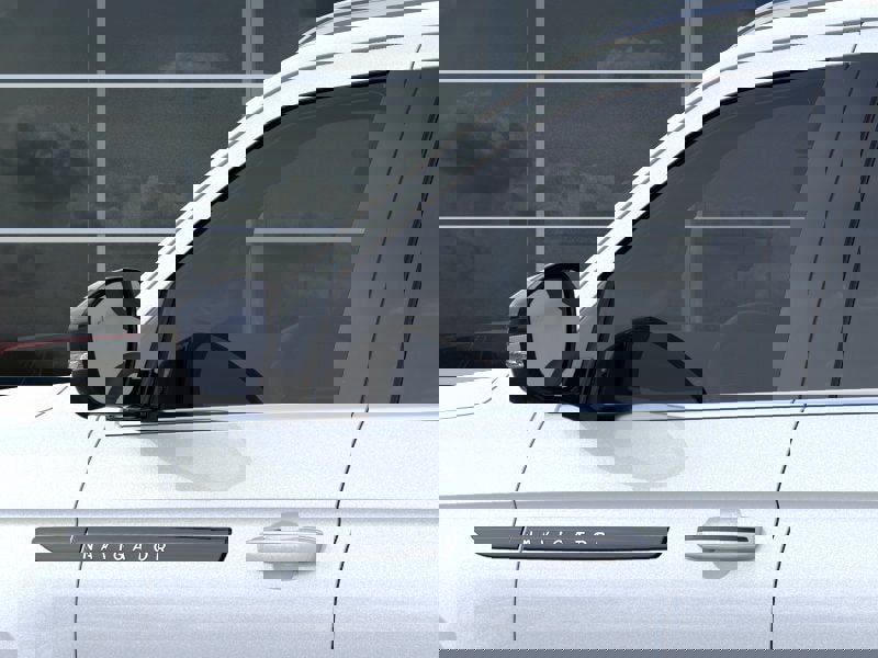 New 2026 Lincoln Navigator Black Label image 20