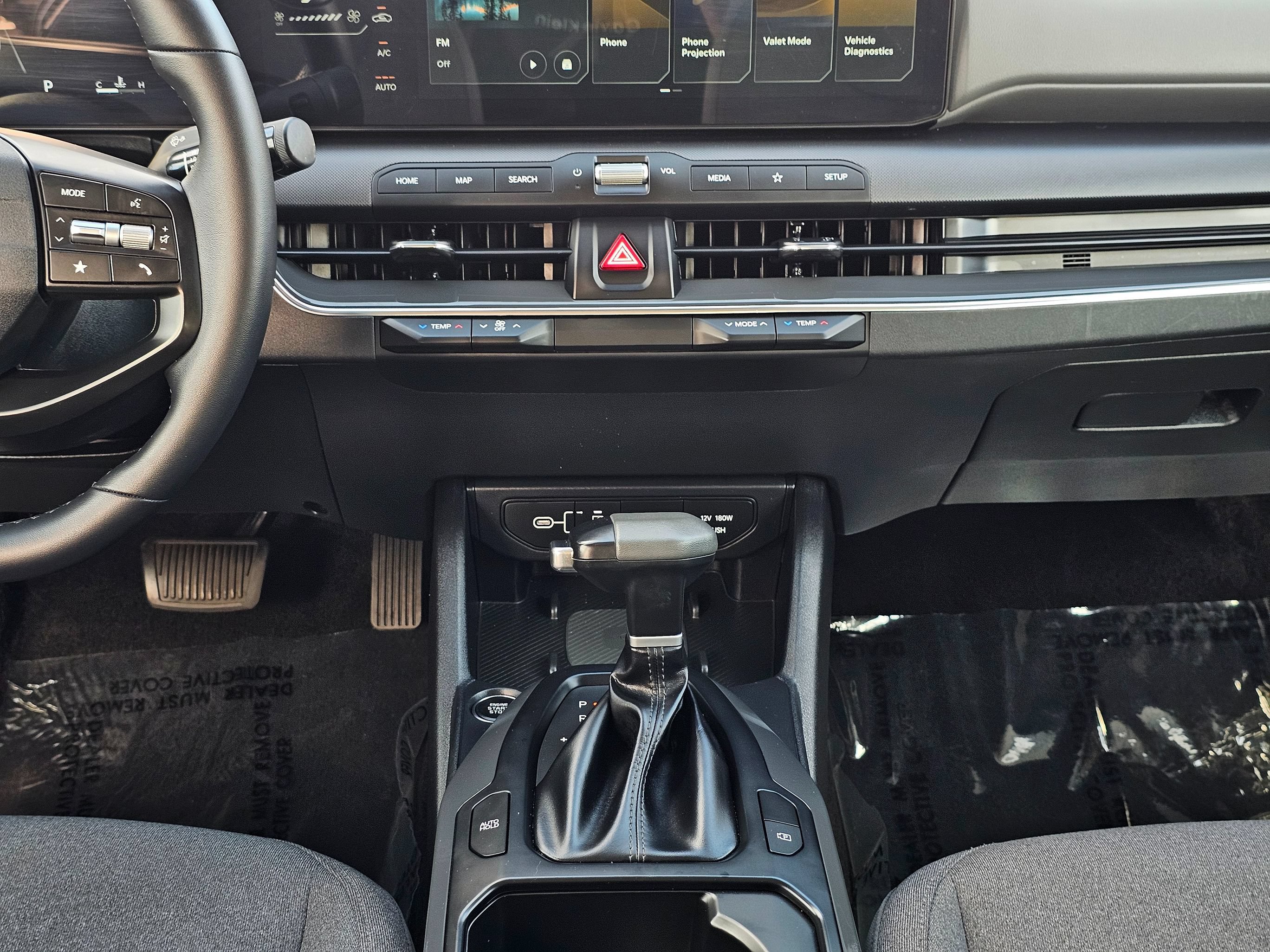 Used 2025 Kia K4 EX FWD image 26