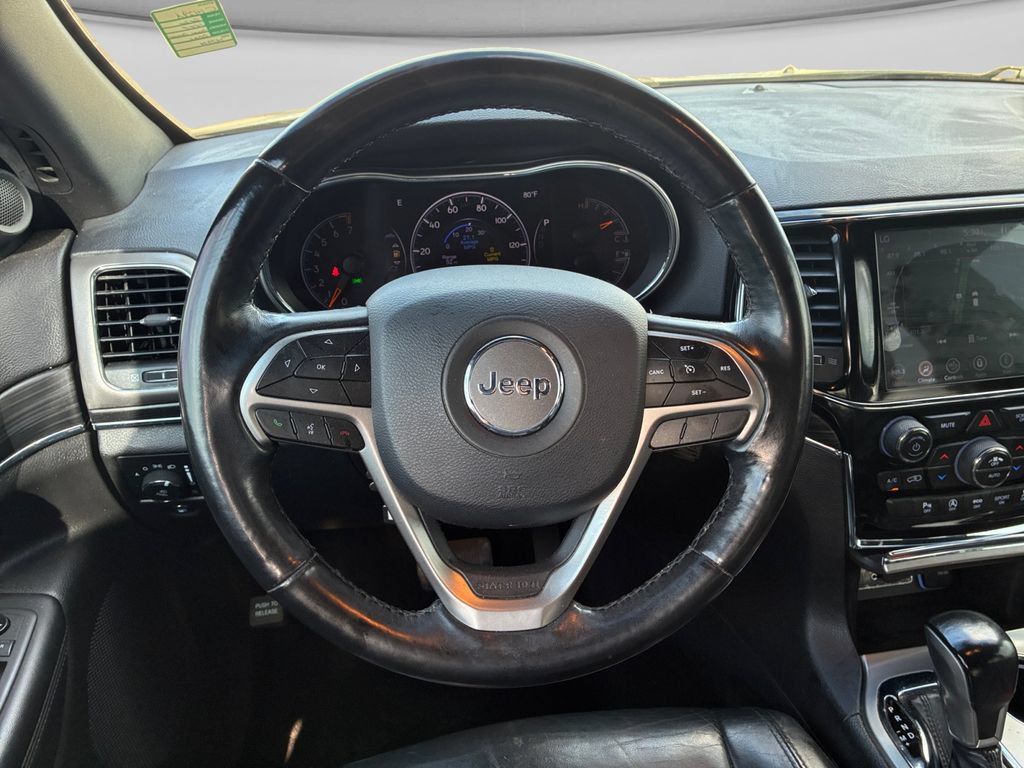 Used 2020 Jeep Grand Cherokee Limited AWD/4WD image 18