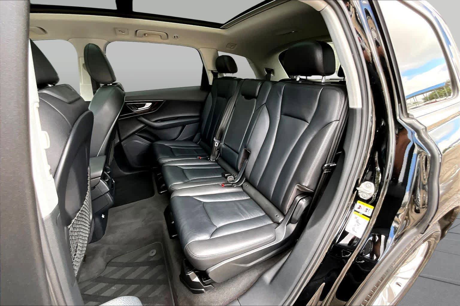 Used 2018 Audi Q7 3.0T Premium AWD/4WD image 21