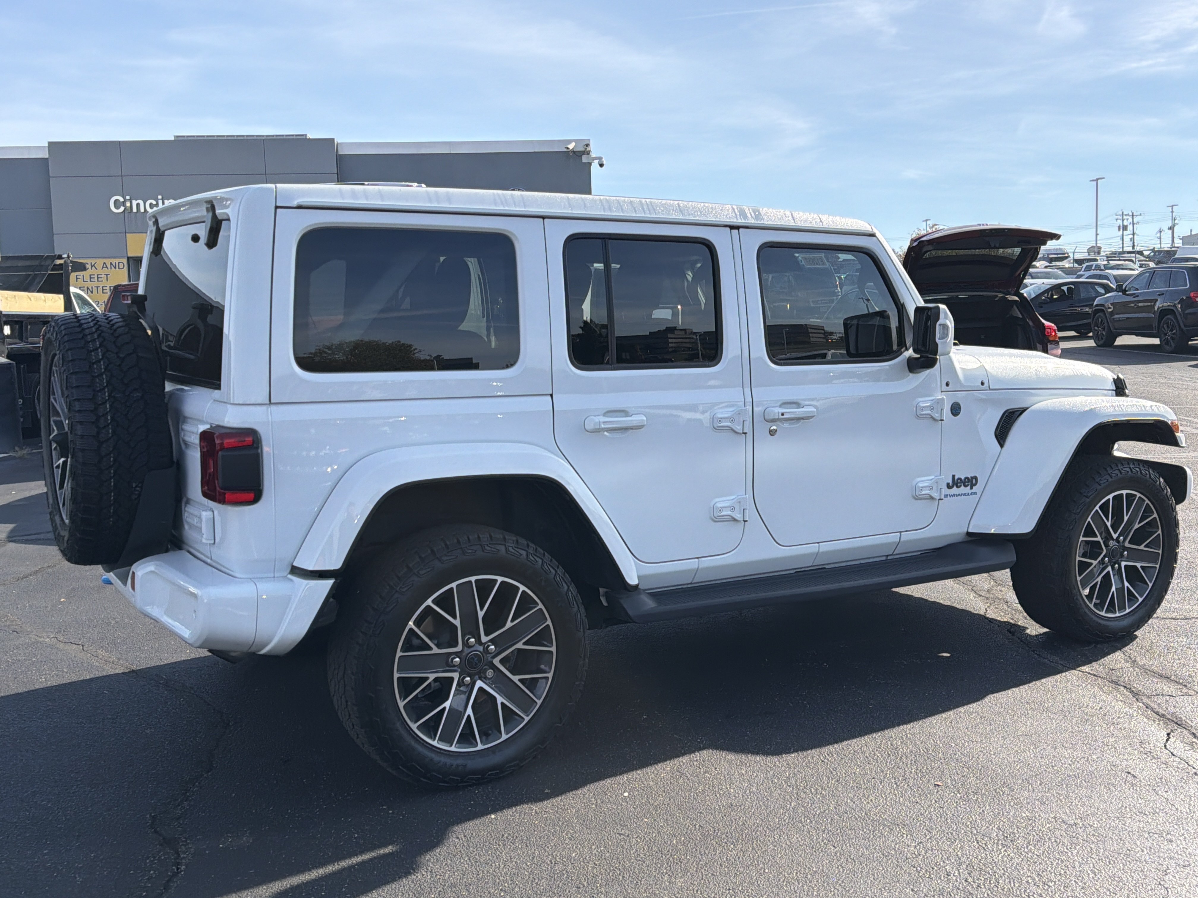 Certified 2024 Jeep Wrangler High Altitude AWD/4WD image 10