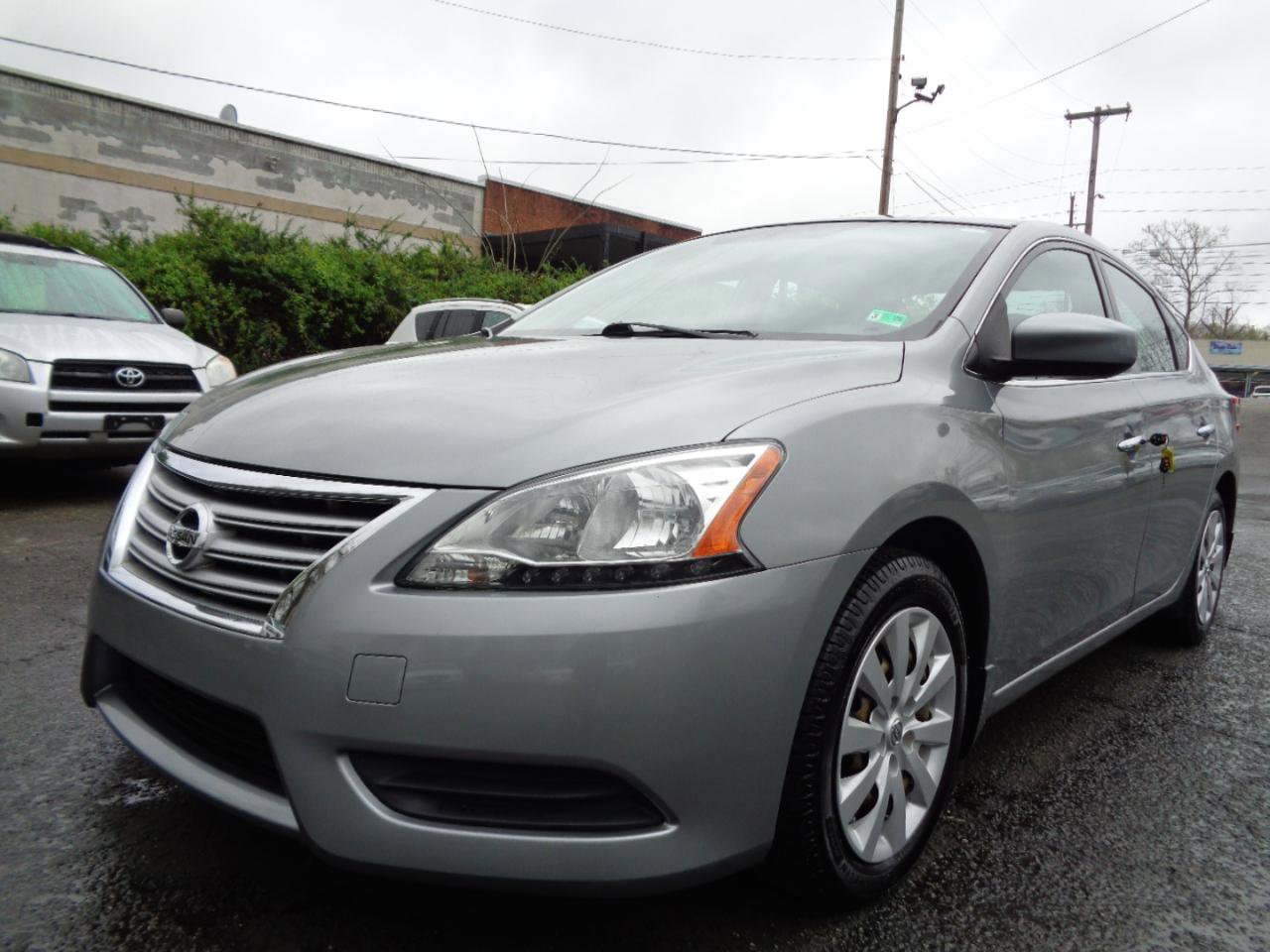 Used 2013 Nissan Sentra FE+ SV FWD image 1