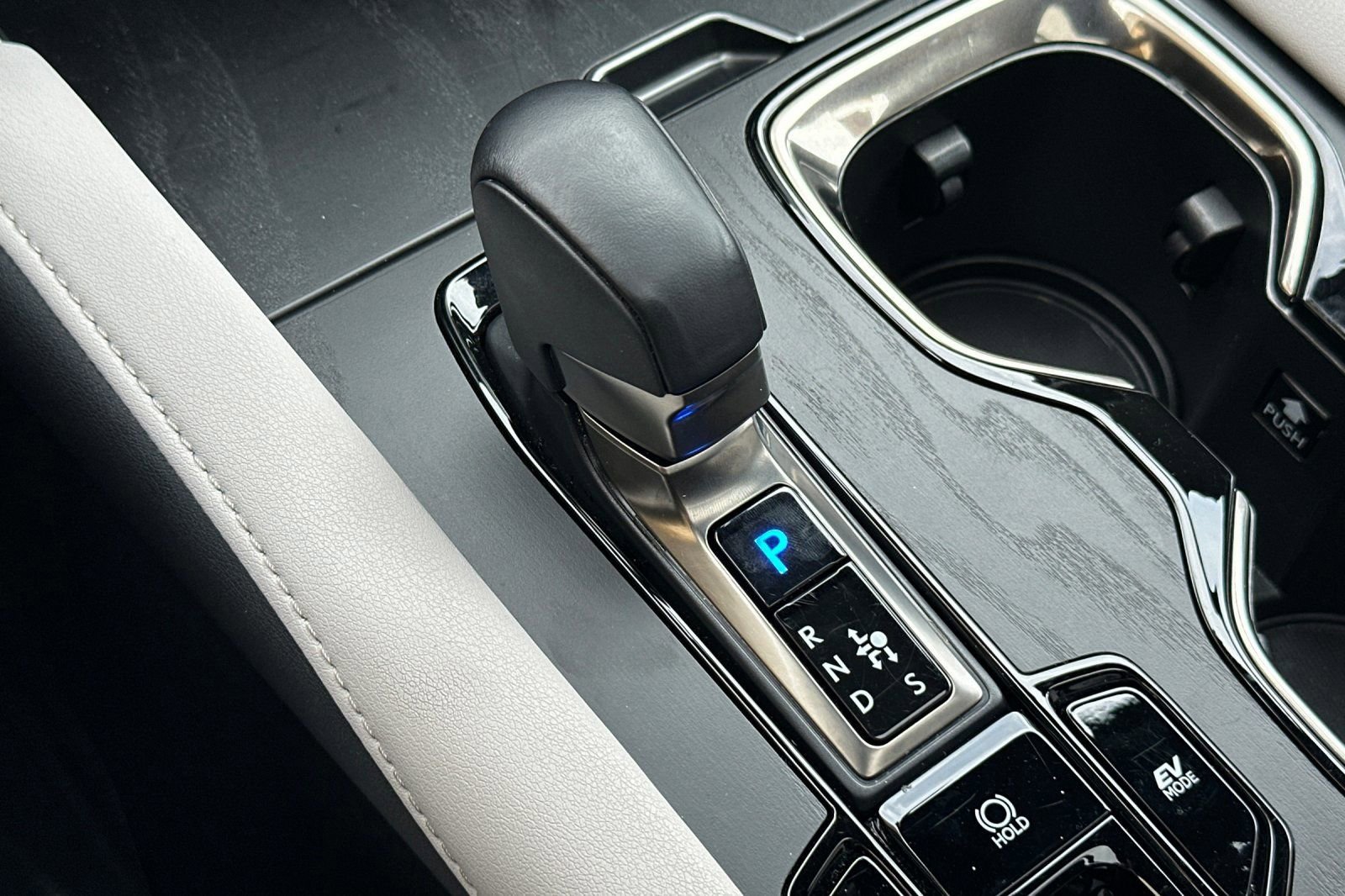 Certified 2024 Lexus RX 350 w/ Convenience Package image 25