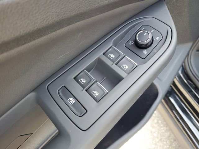 Used 2025 Volkswagen GTI SE w/ SE Leather Seating Package FWD image 14