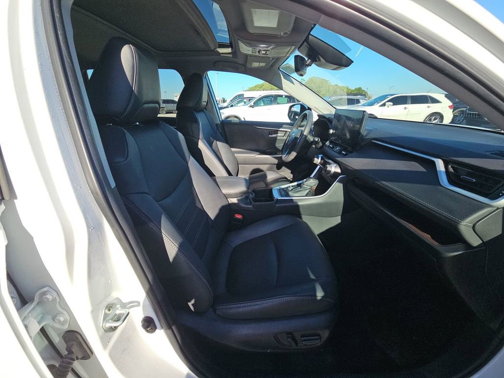 Used 2023 Toyota RAV4 Limited AWD/4WD image 14