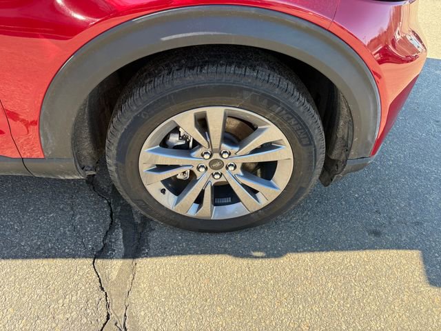 Used 2023 Ford Explorer XLT w/ Equipment Group 202A image 25