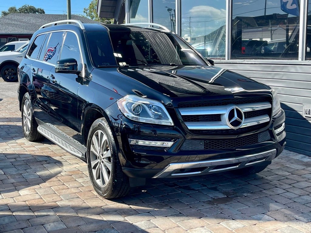 Used 2016 Mercedes-Benz GL 320 BlueTEC 4MATIC image 4
