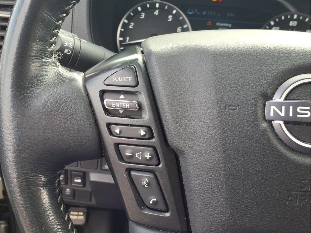 Used 2022 Nissan Frontier SV image 25