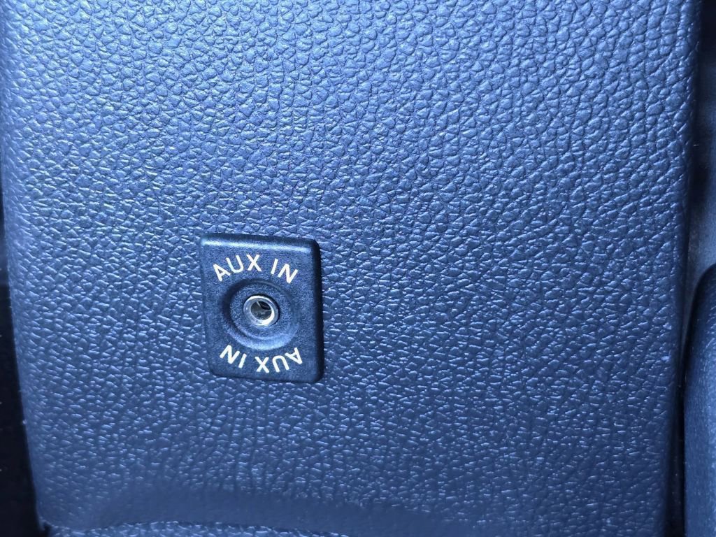 Used 2011 Volkswagen GTI 4-Door image 30