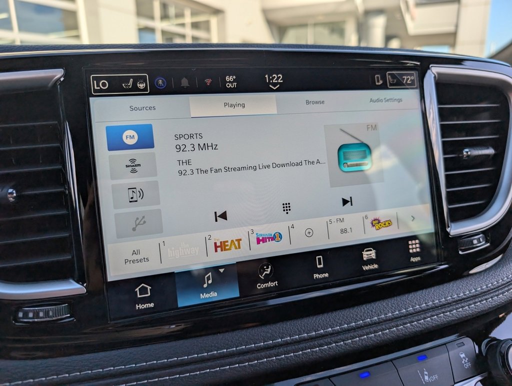 New 2026 Chrysler Pacifica Select image 23