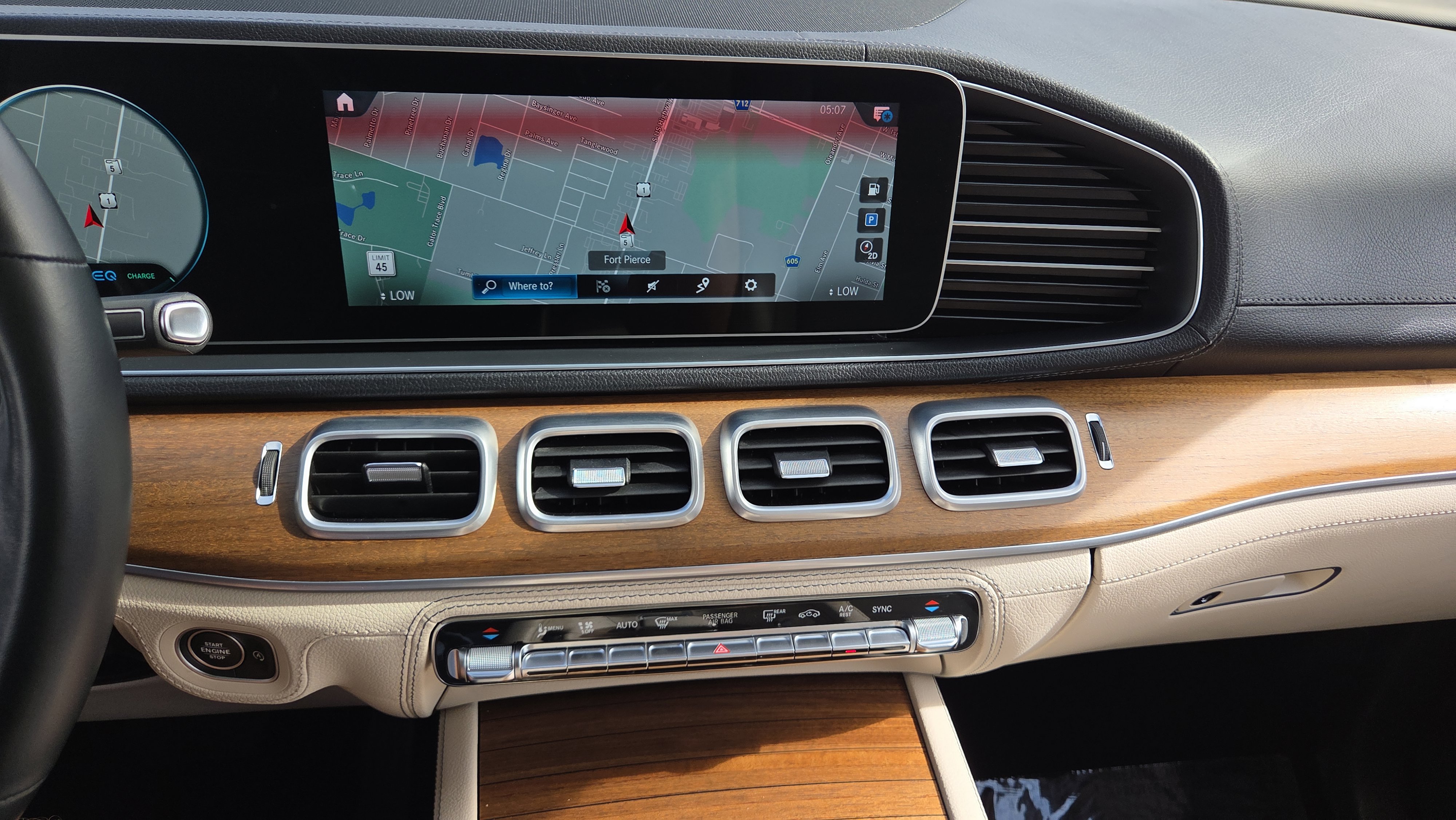 Certified 2023 Mercedes-Benz GLE 450 4MATIC image 27