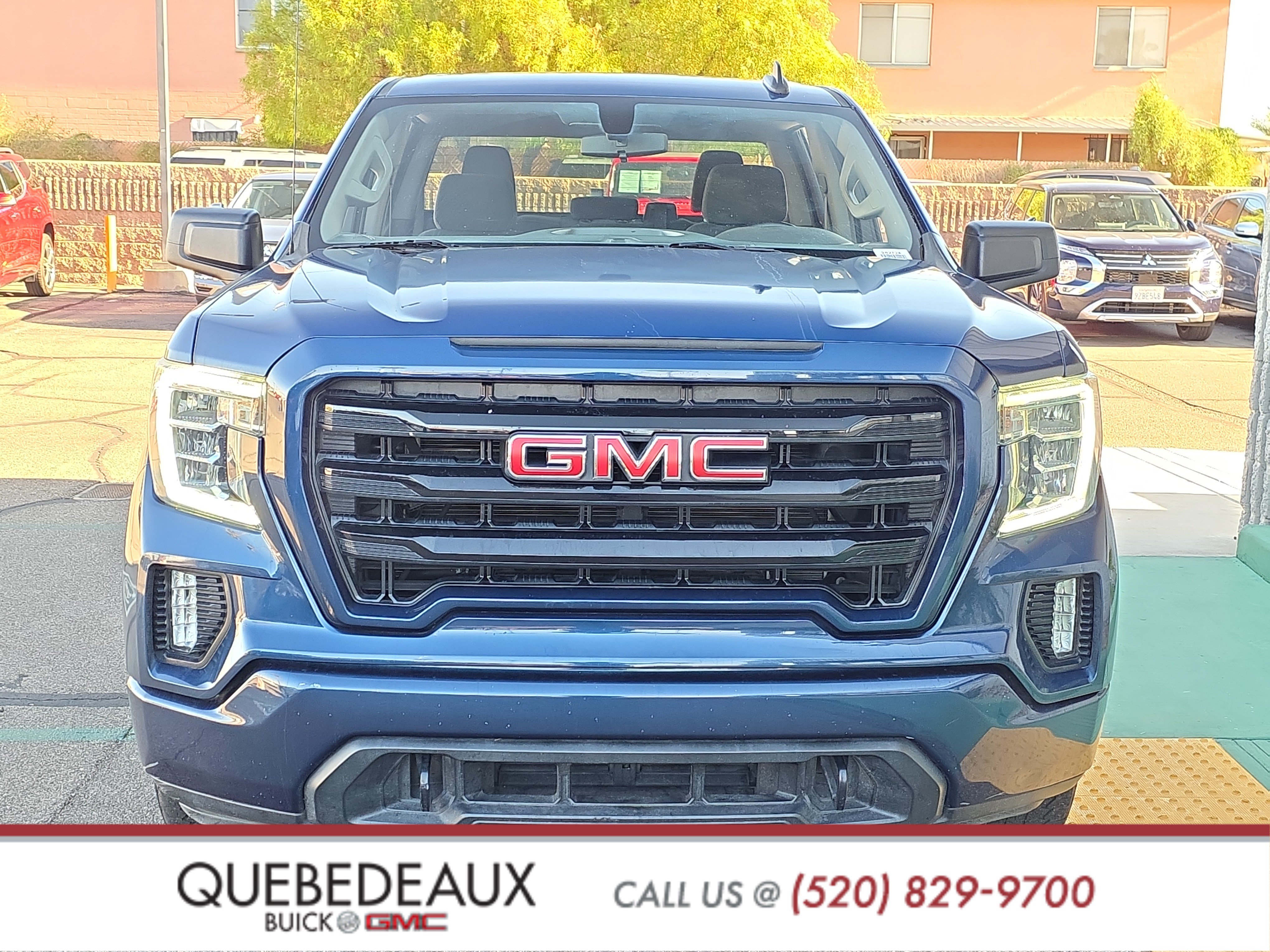Used 2021 GMC Sierra 1500 Elevation w/ LPO, Elevation Black Package AWD/4WD image 2