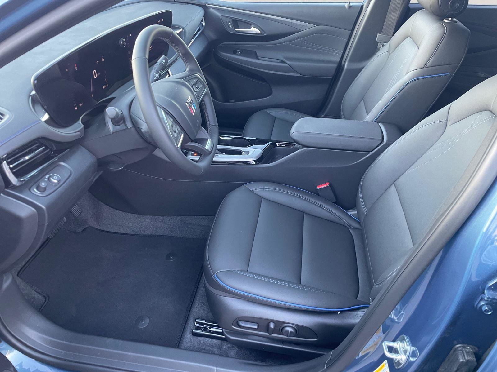 New 2026 Buick Envista Sport Touring w/ Convenience I Package FWD image 9