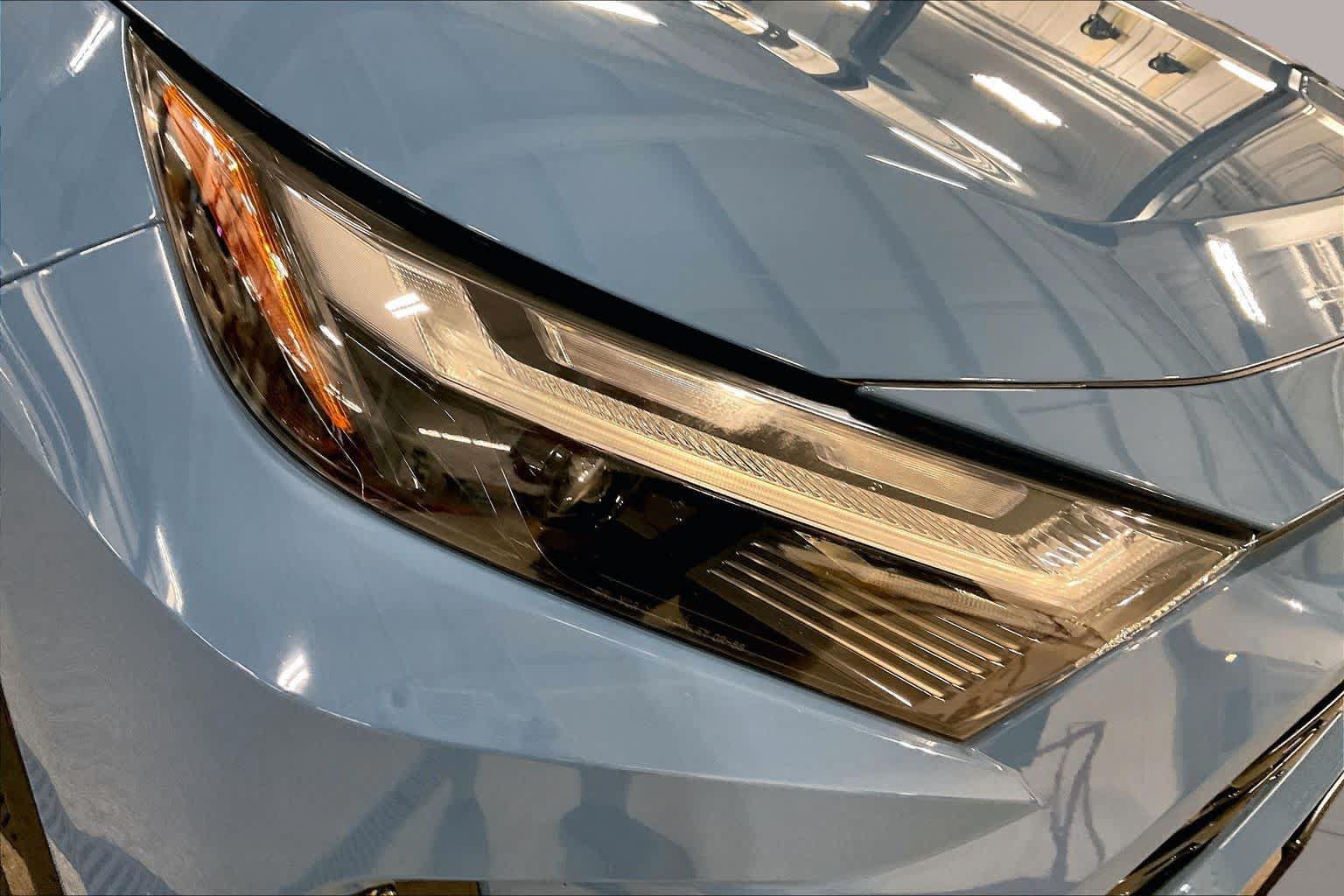 Used 2023 Toyota RAV4 XSE AWD/4WD image 28