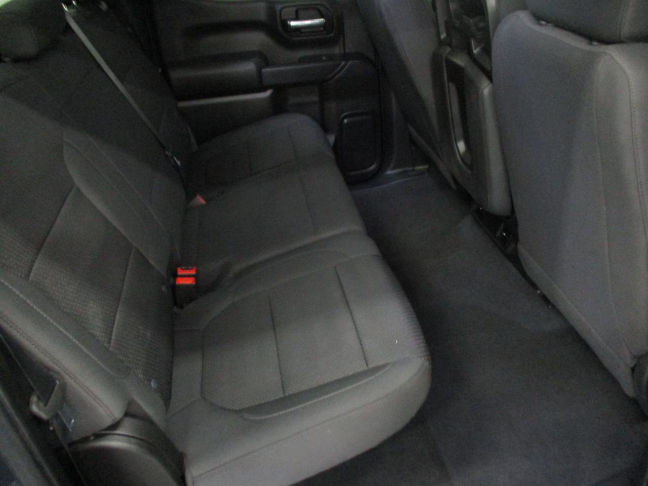 Used 2021 Chevrolet Silverado 1500 Custom w/ Safety Confidence Package AWD/4WD image 11