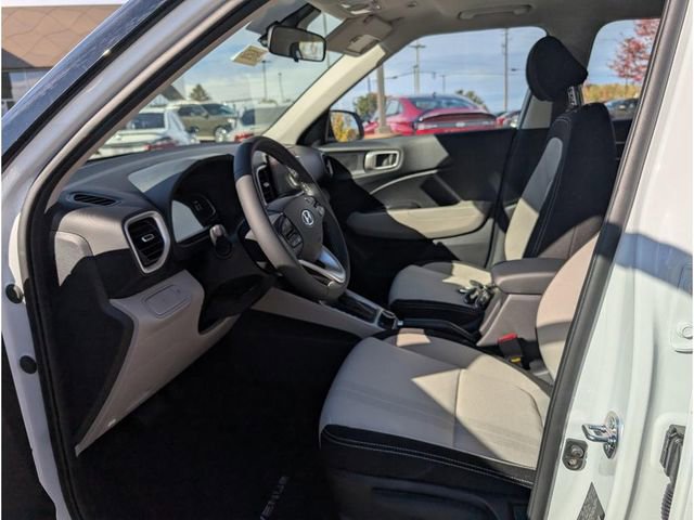 New 2026 Hyundai Venue SEL image 14