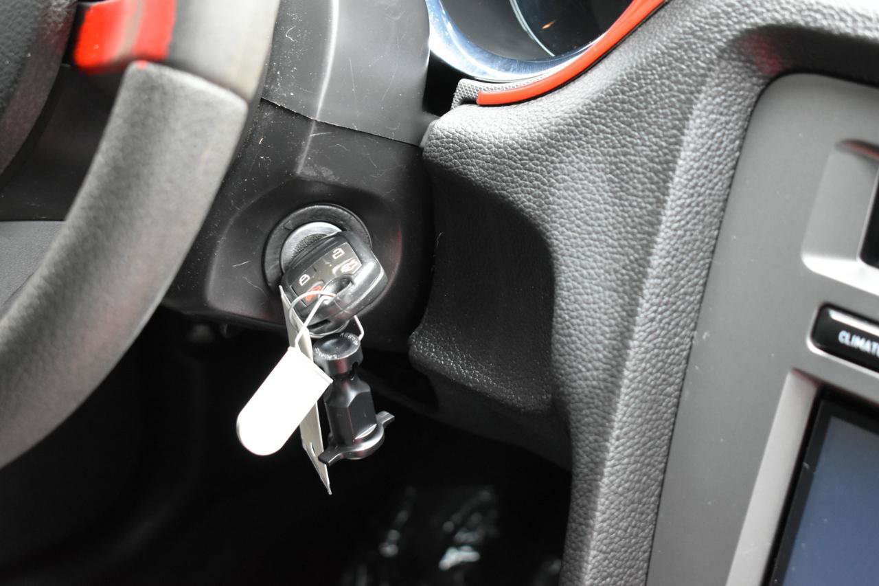 Used 2011 Ford Mustang GT RWD image 27