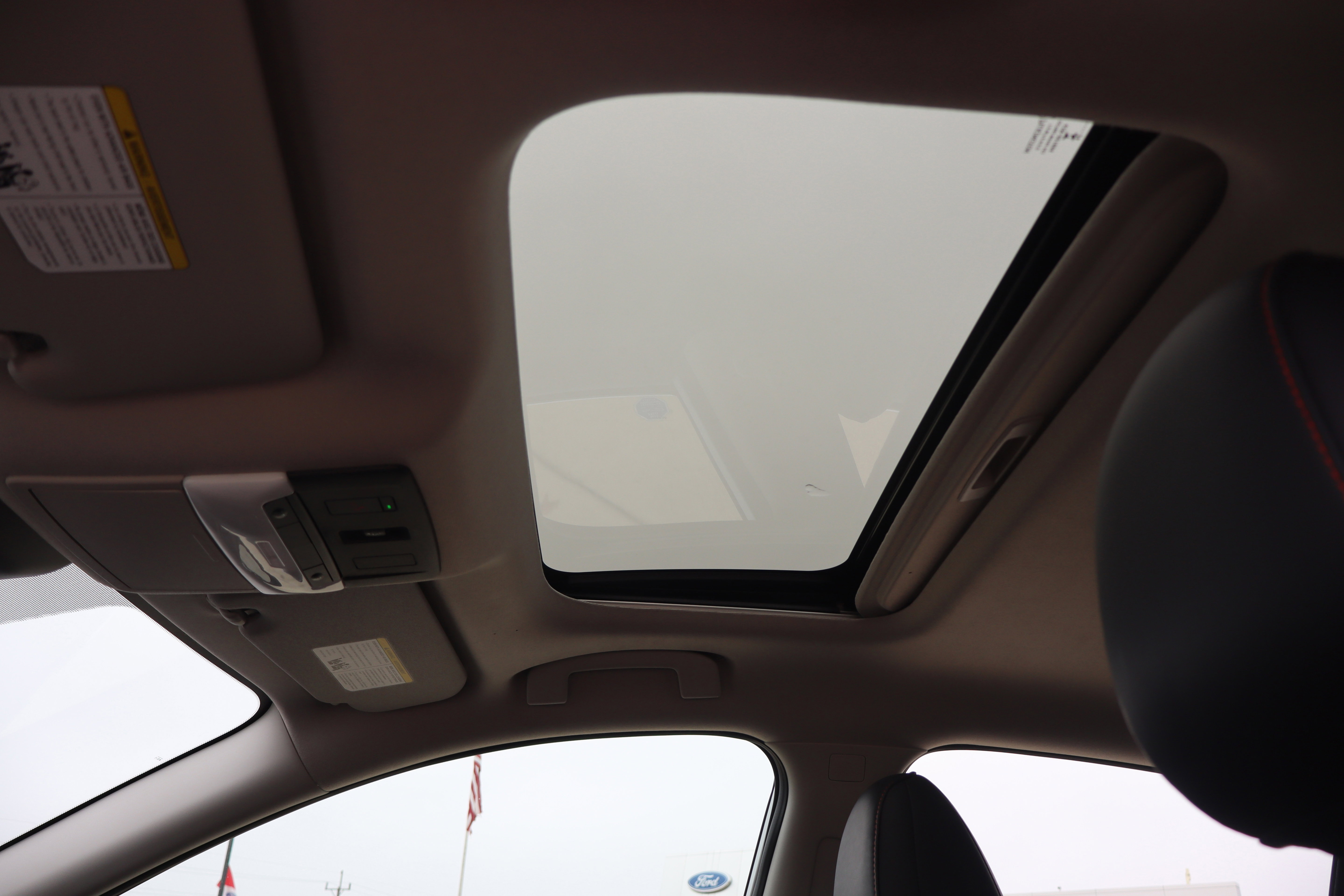 Used 2024 Nissan Sentra SR w/ SR Premium Package image 22