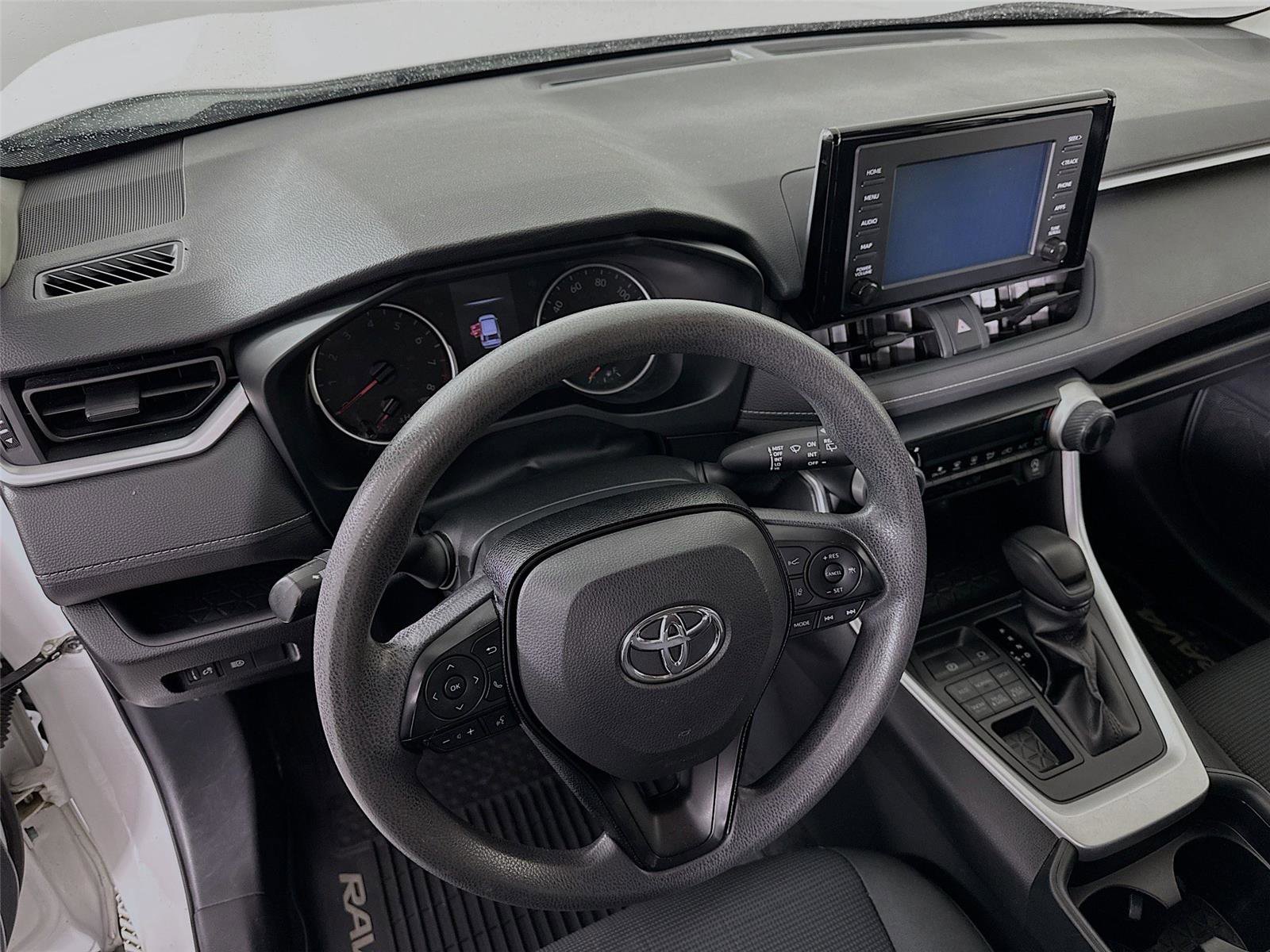 Certified 2019 Toyota RAV4 LE image 9