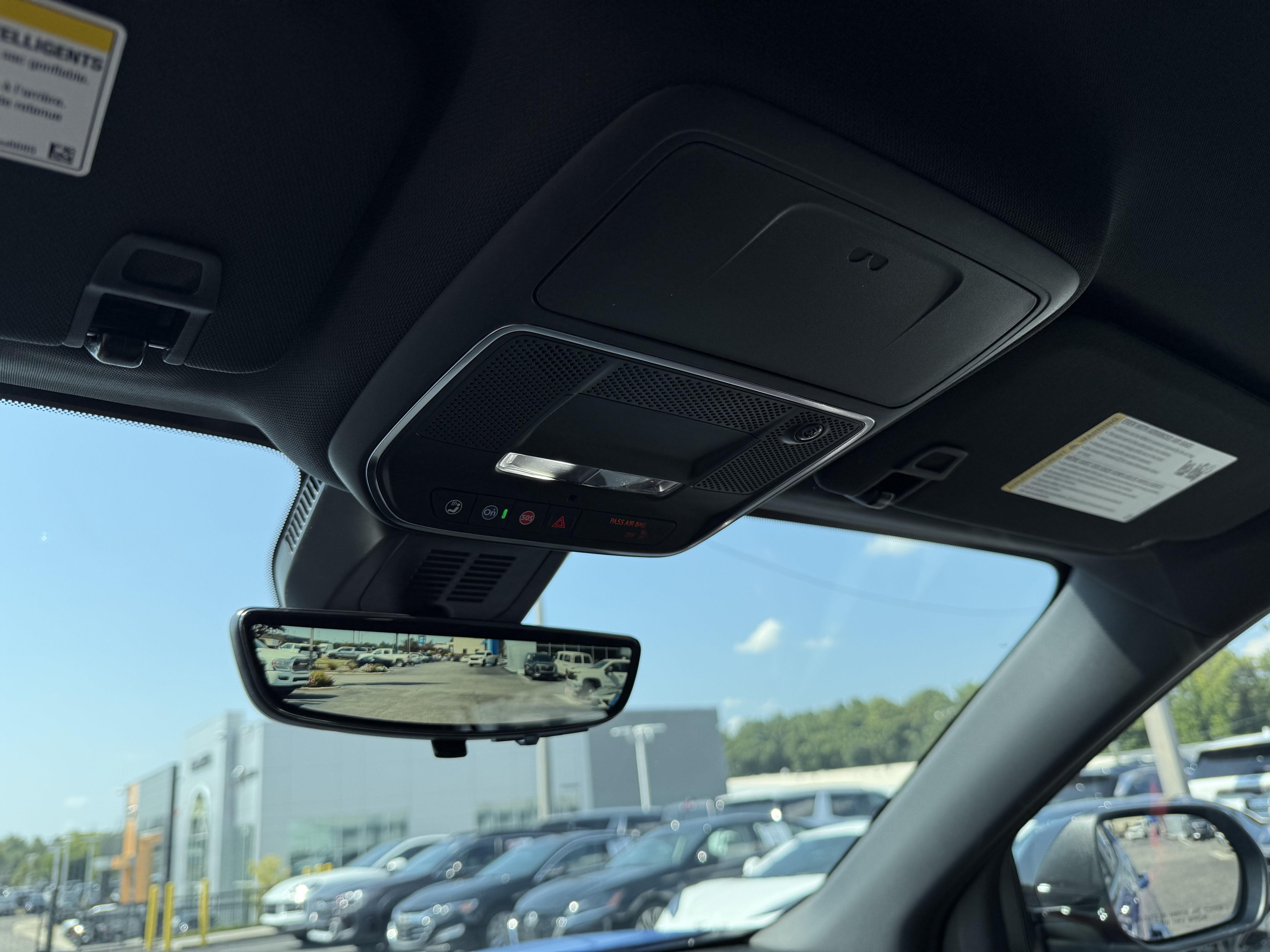 New 2027 Chevrolet Equinox RS w/ Safety and Technology Package FWD image 27