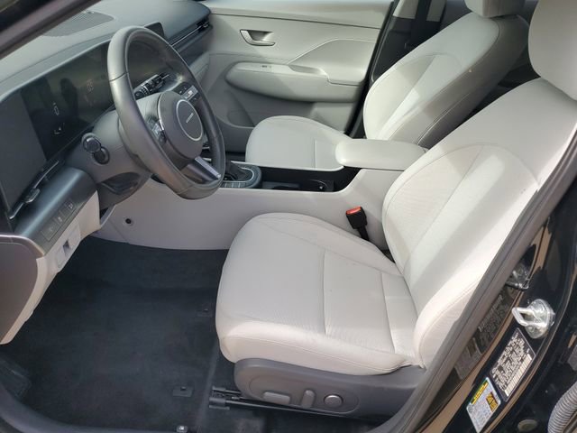 Used 2025 Hyundai Kona SEL image 12