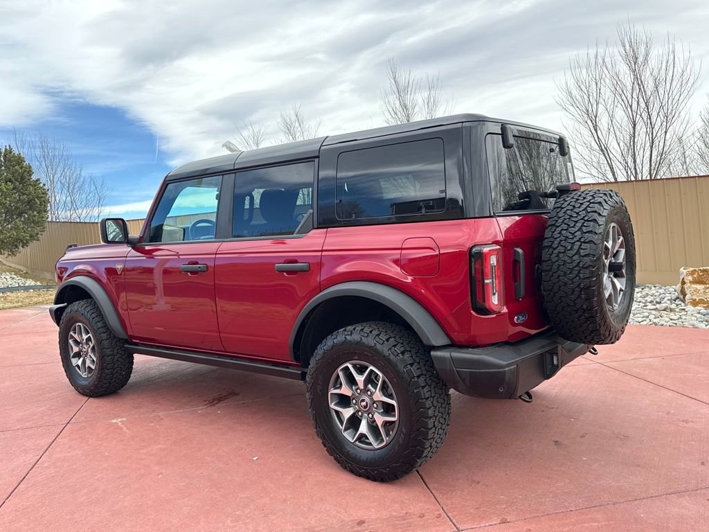Certified 2025 Ford Bronco Badlands image 5