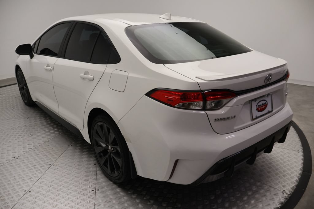 Used 2024 Toyota Corolla SE FWD image 11