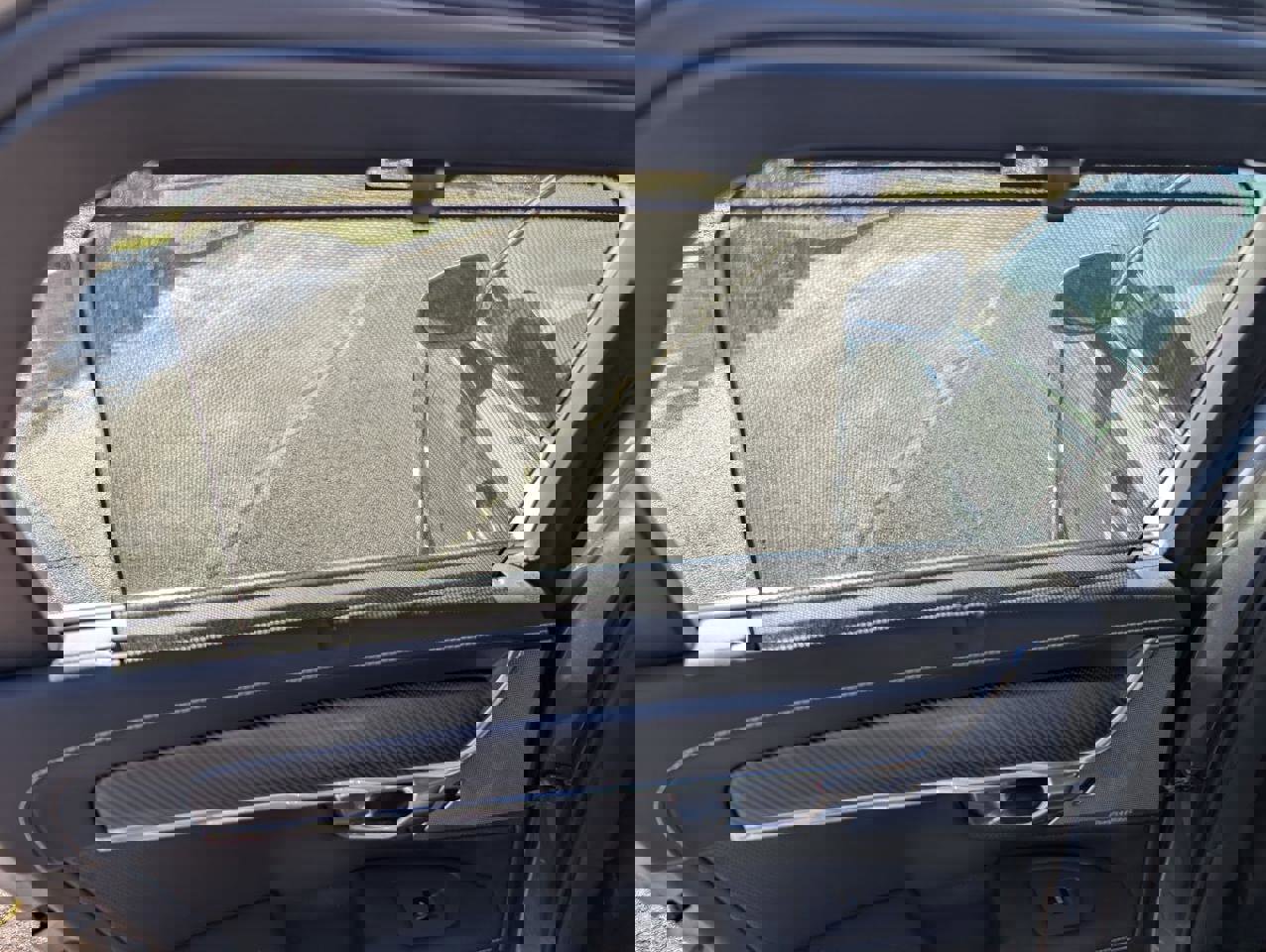 Used 2019 Volvo V90 T6 R-Design image 14