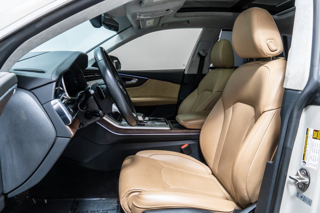 Used 2020 Audi Q8 Prestige w/ Prestige Package image 5