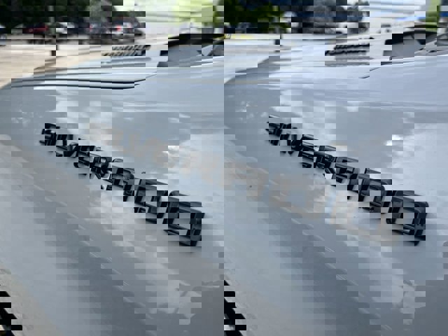 Used 2024 Chevrolet Silverado 1500 Custom w/ Dark Appearance Package image 32