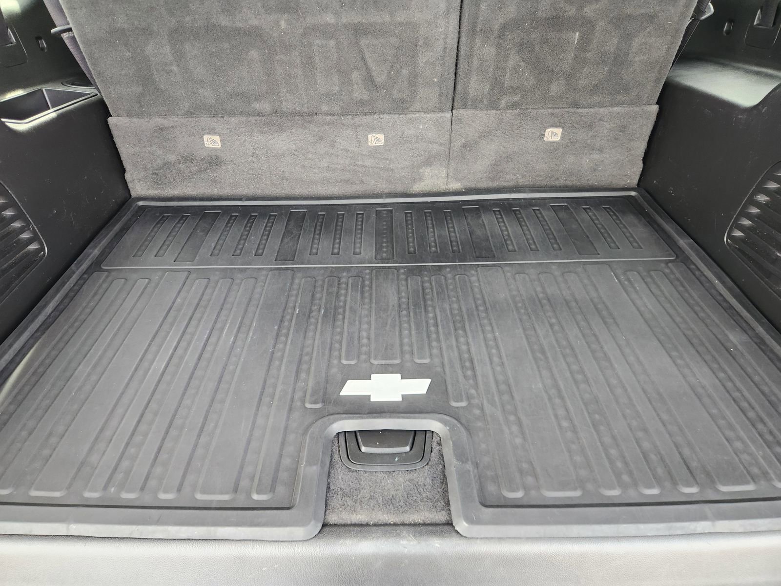 Used 2019 Chevrolet Suburban Premier image 38