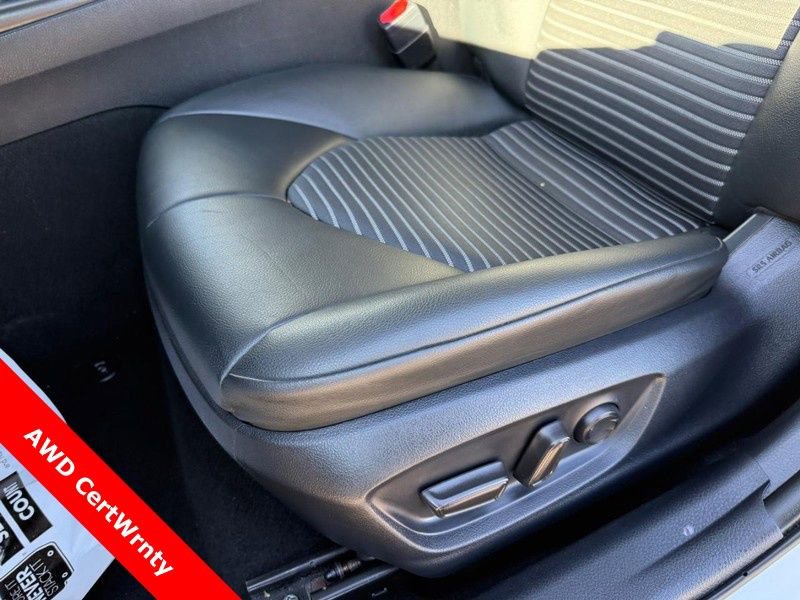 Used 2024 Toyota Camry SE image 17