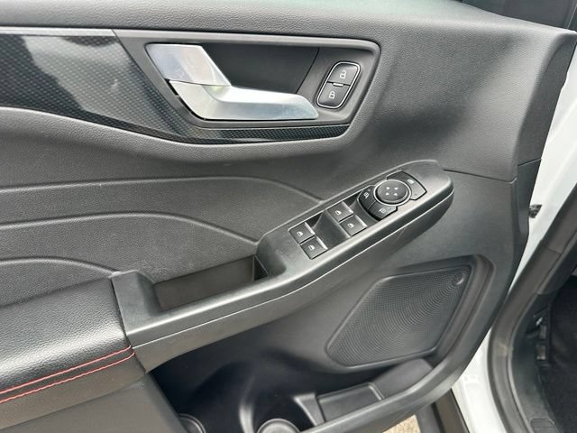 Used 2023 Ford Escape ST-Line Select w/ Tech Pack #1 AWD/4WD image 19