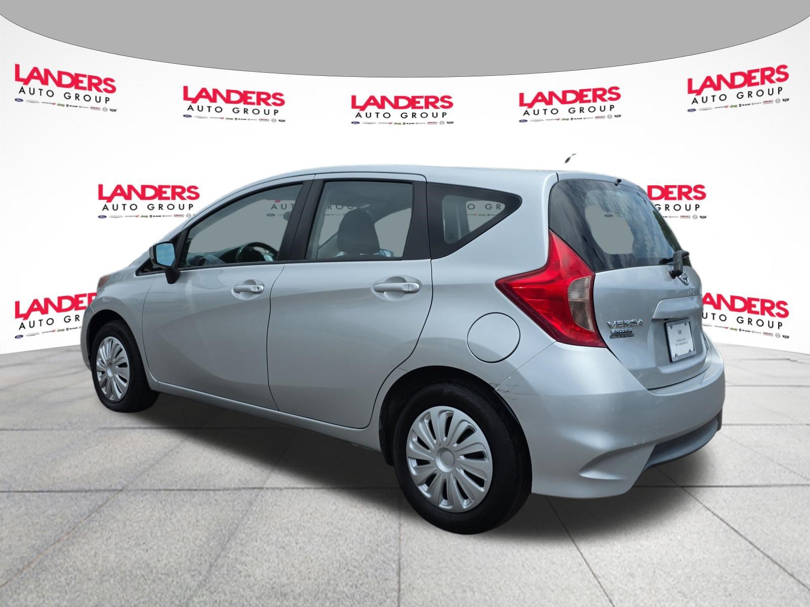 Used 2019 Nissan Versa Note SV FWD image 5