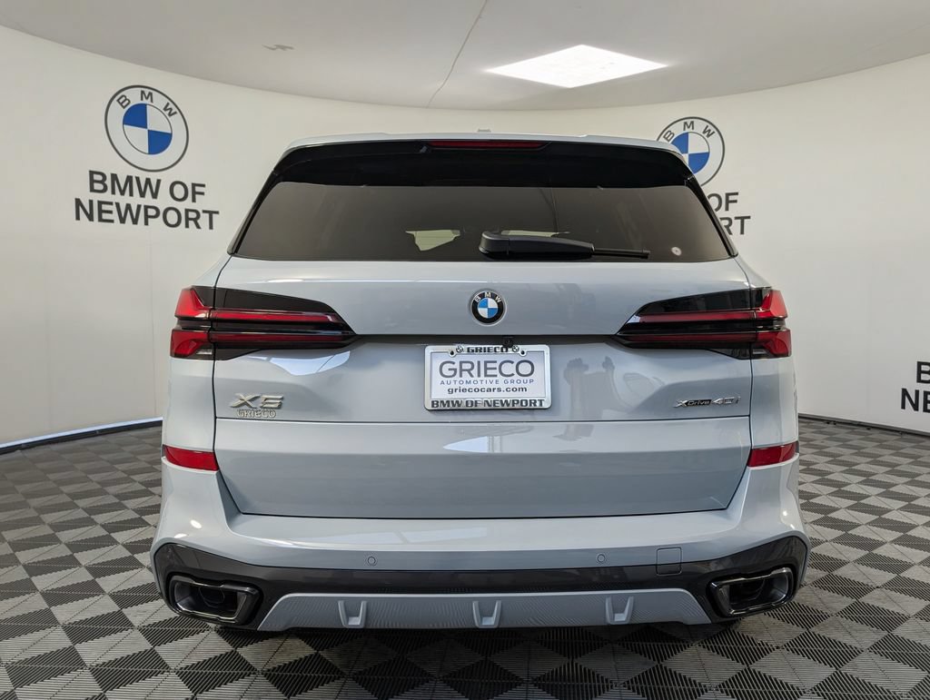 New 2026 BMW X5 xDrive40i w/ M Sport Package AWD/4WD image 7