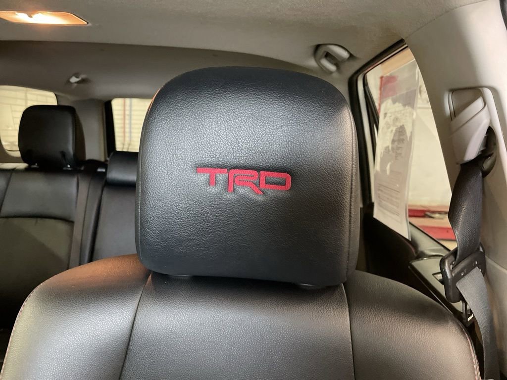 Used 2023 Toyota 4Runner TRD Off-Road Premium w/ Off Road Premium Plus Package AWD/4WD image 13