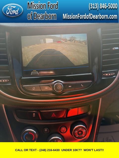 Used 2019 Chevrolet Trax LT image 12