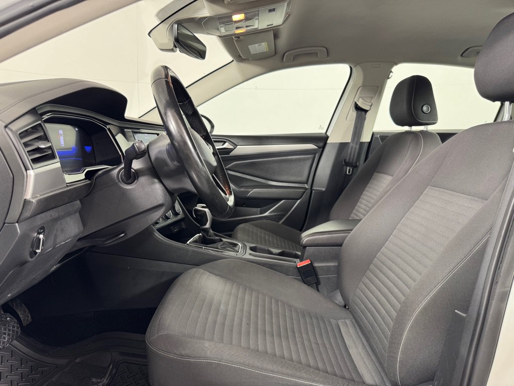 Used 2022 Volkswagen Jetta S FWD image 11