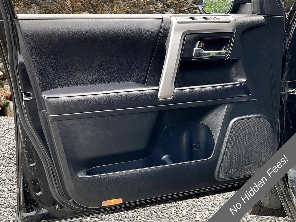 Used 2018 Toyota 4Runner SR5 Premium AWD/4WD image 19