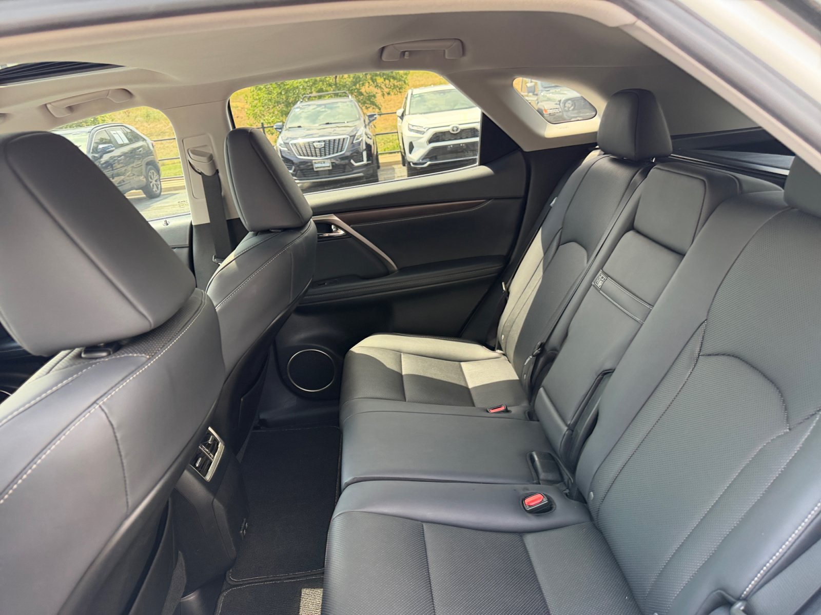 Certified 2022 Lexus RX 350 AWD w/ Premium Package image 17