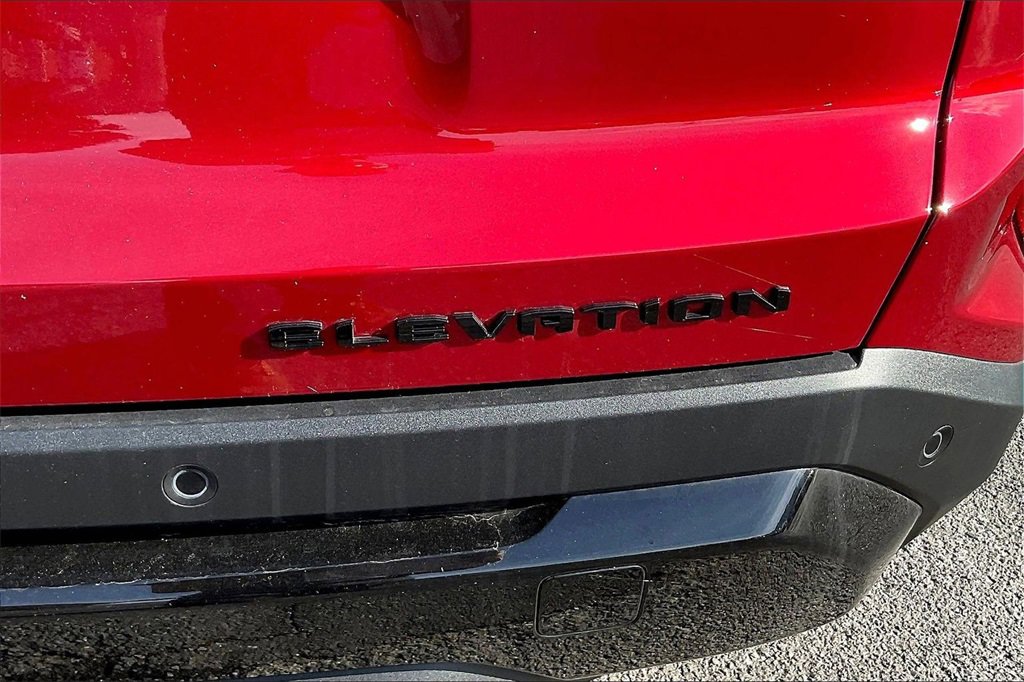 New 2026 GMC Terrain Elevation w/ Black Edition image 9