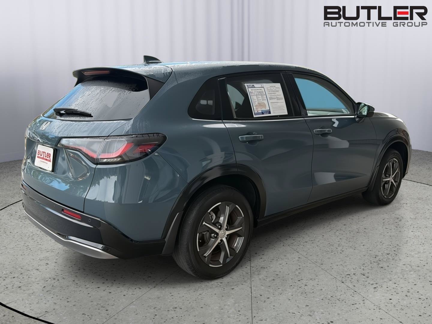 Used 2024 Honda HR-V EX-L image 6