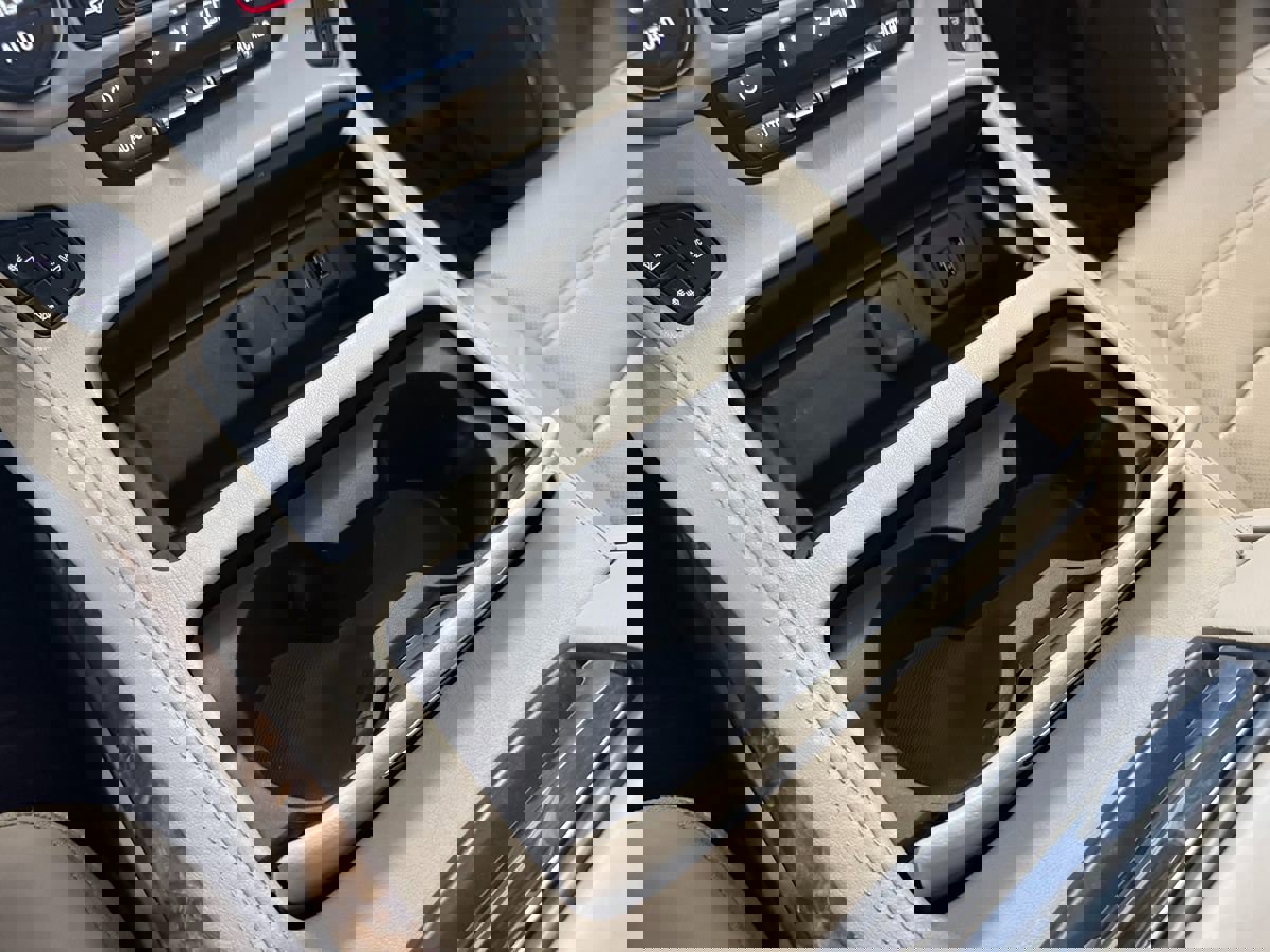 Used 2015 GMC Yukon Denali w/ Touring Package image 29