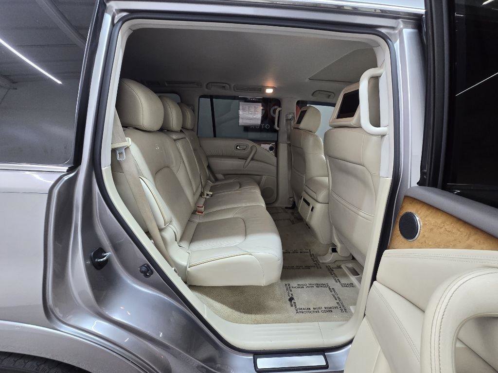 Used 2014 INFINITI QX80 2WD w/ Theater Package image 21