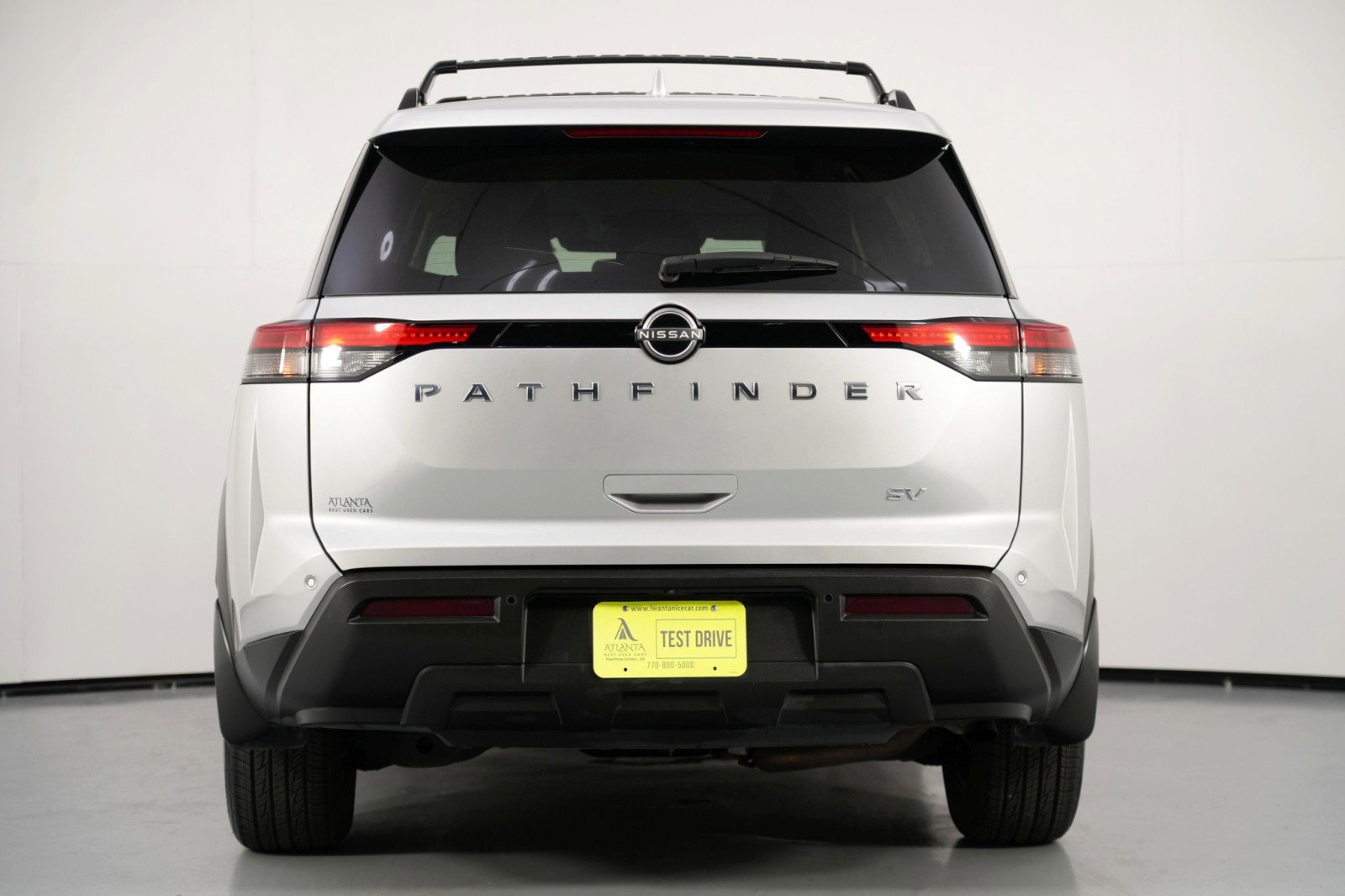 Used 2022 Nissan Pathfinder SV image 10