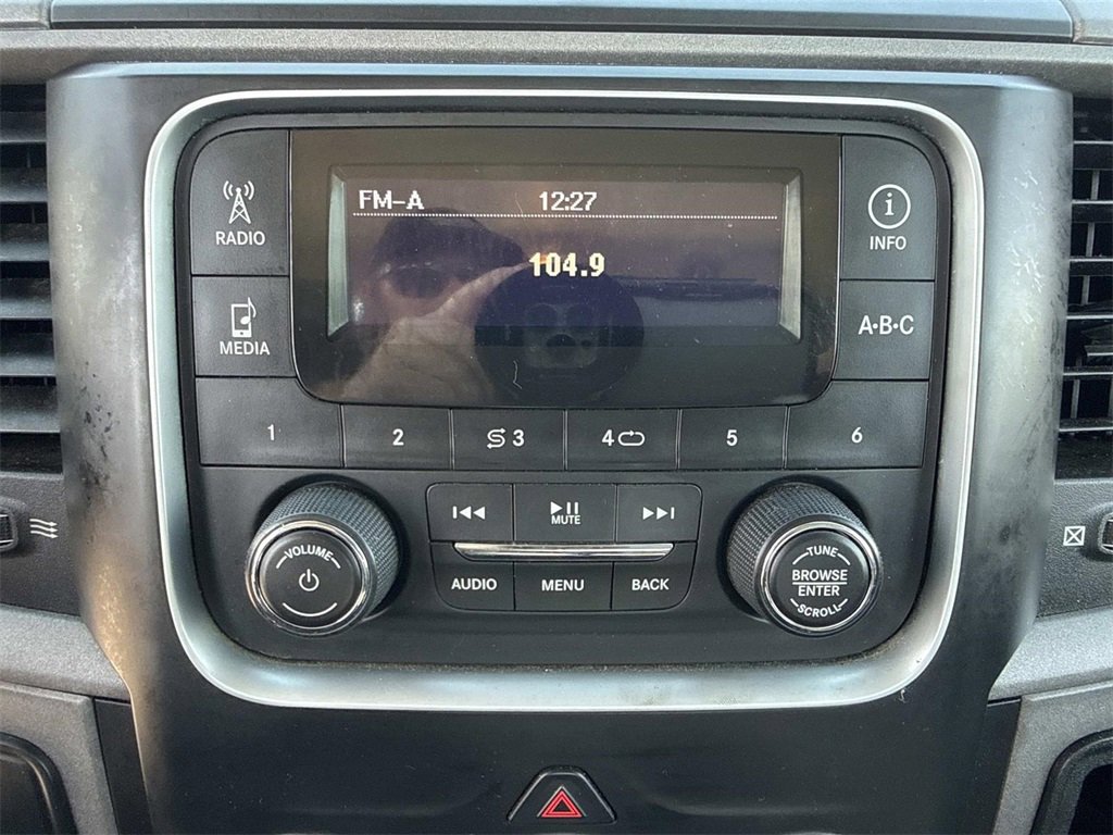 Used 2014 RAM 2500 Tradesman w/ Power & Remote Entry Group image 16