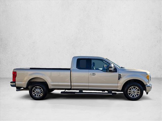 Used 2017 Ford F250 Lariat image 4