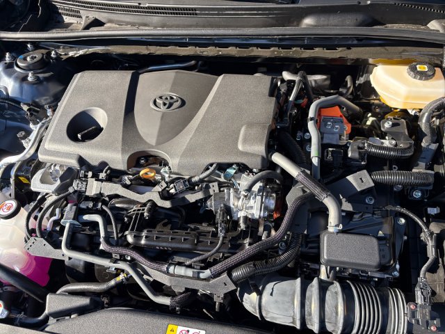 New 2026 Toyota Camry SE FWD image 9
