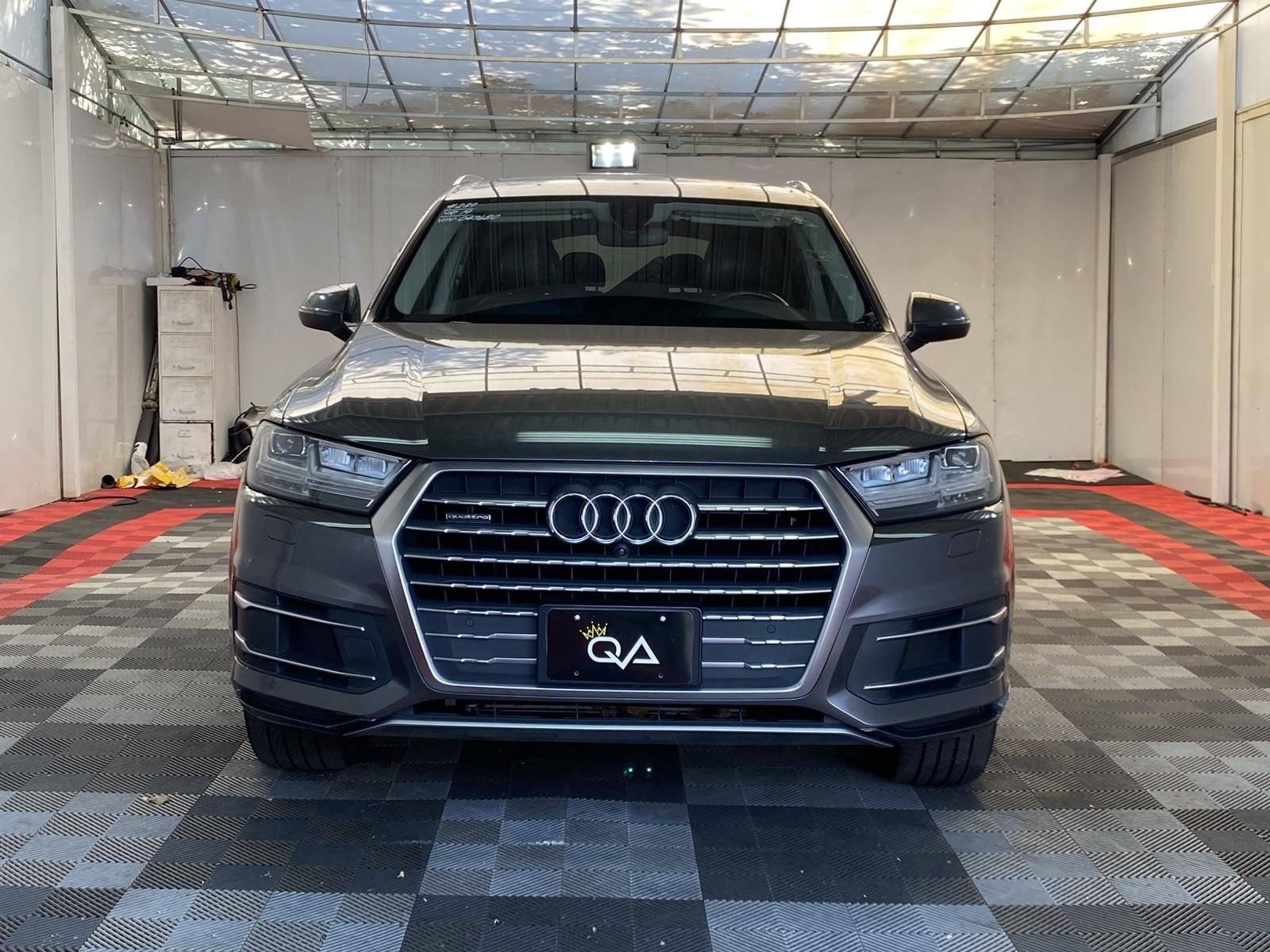 Used 2019 Audi Q7 2.0T Premium w/ Cold Weather Package AWD/4WD image 2